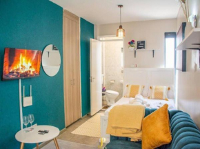 Modernistic, Luxurious,studio apartment